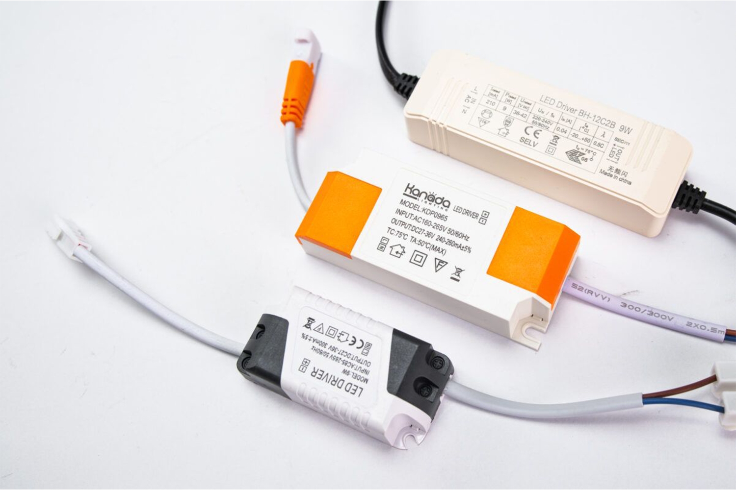 Driver LED của đèn LED downlight âm trần