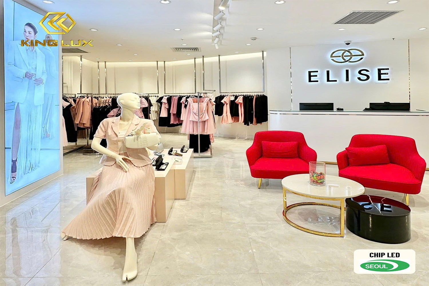 Đèn LED Kinglux được sử dụng trong cửa hàng thời trang Elise